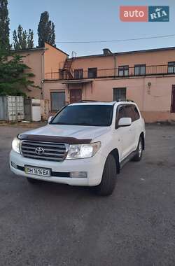 Внедорожник / Кроссовер Toyota Land Cruiser 2010 в Измаиле