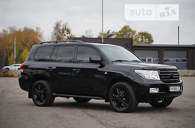 Позашляховик / Кросовер Toyota Land Cruiser 2011 в Ковелі