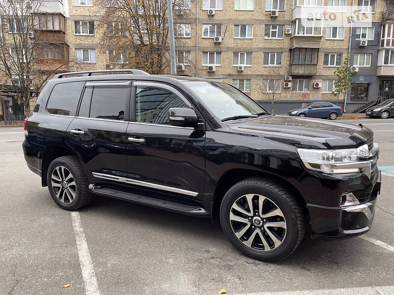 Внедорожник / Кроссовер Toyota Land Cruiser 2019 в Киеве