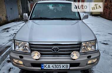 Позашляховик / Кросовер Toyota Land Cruiser 2005 в Києві