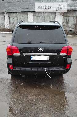 Внедорожник / Кроссовер Toyota Land Cruiser 2013 в Лубнах