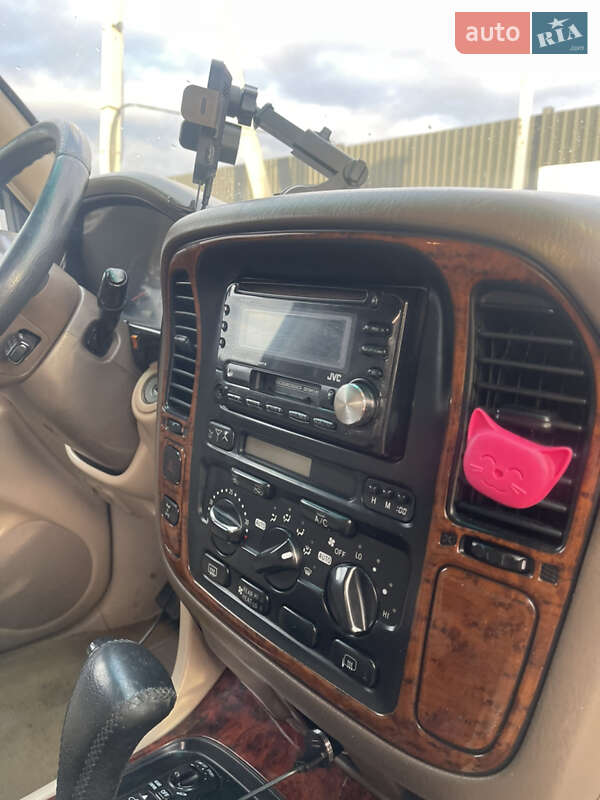 Внедорожник / Кроссовер Toyota Land Cruiser 2001 в Львове