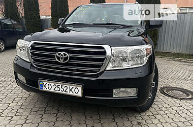 Внедорожник / Кроссовер Toyota Land Cruiser 2011 в Ужгороде