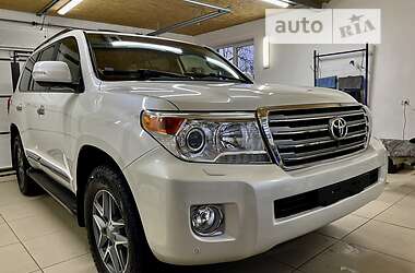 Позашляховик / Кросовер Toyota Land Cruiser 2012 в Тячеві