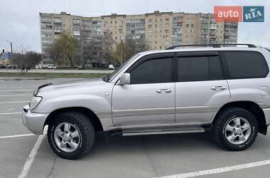 Позашляховик / Кросовер Toyota Land Cruiser 2004 в 