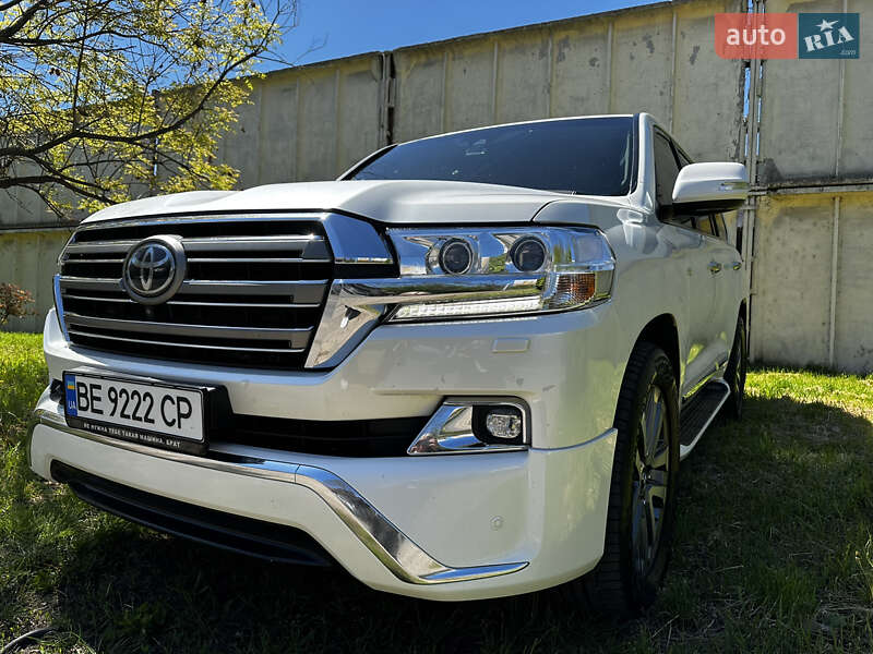 Позашляховик / Кросовер Toyota Land Cruiser 2016 в Одесі