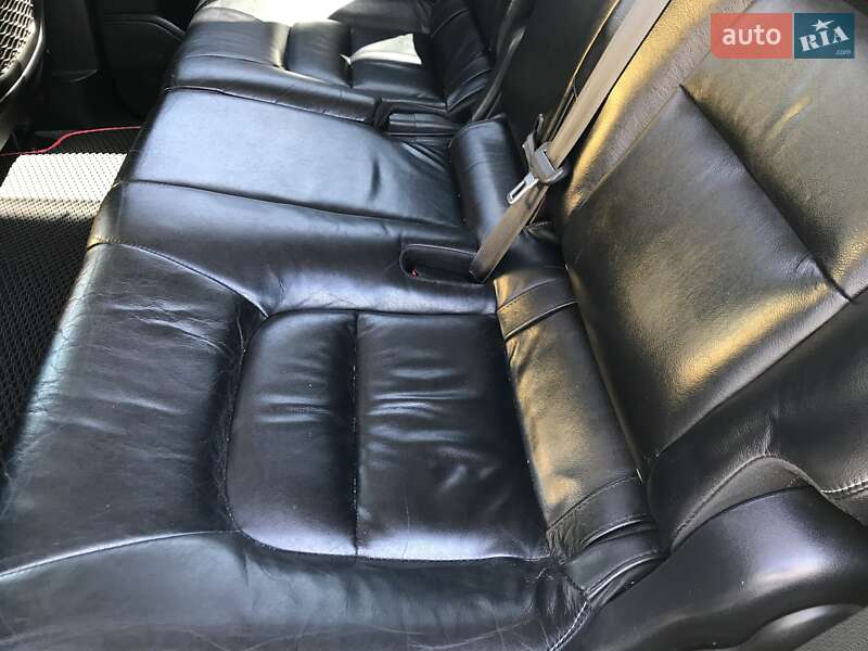 Внедорожник / Кроссовер Toyota Land Cruiser 2011 в Кривом Роге