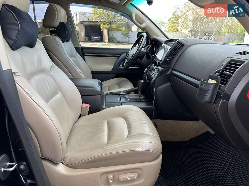 Позашляховик / Кросовер Toyota Land Cruiser 2007 в Одесі