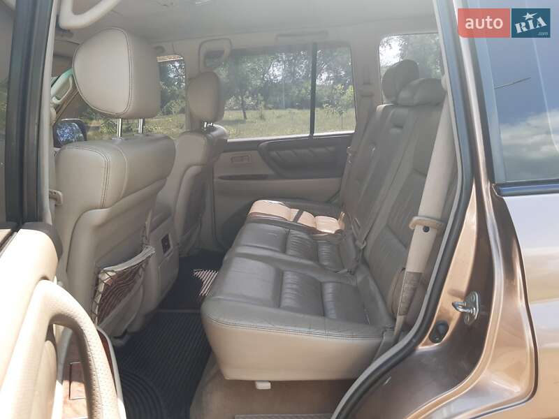 Внедорожник / Кроссовер Toyota Land Cruiser 1999 в Кривом Роге