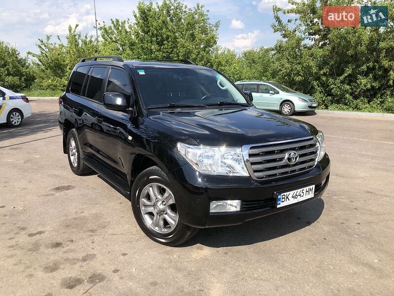 Внедорожник / Кроссовер Toyota Land Cruiser 2007 в Ровно