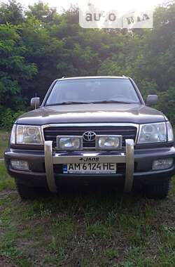Внедорожник / Кроссовер Toyota Land Cruiser 2004 в Житомире