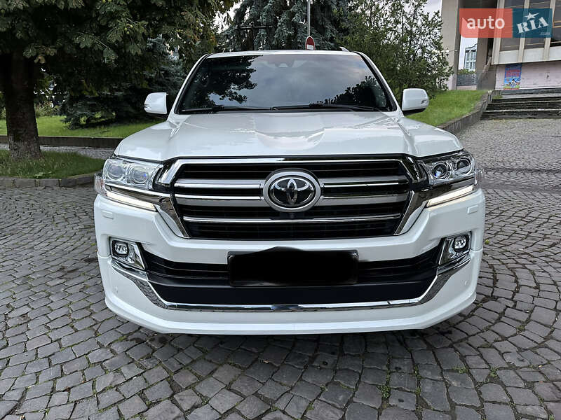 Внедорожник / Кроссовер Toyota Land Cruiser 2019 в Ужгороде