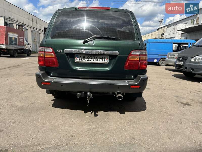 Внедорожник / Кроссовер Toyota Land Cruiser 1999 в Киеве