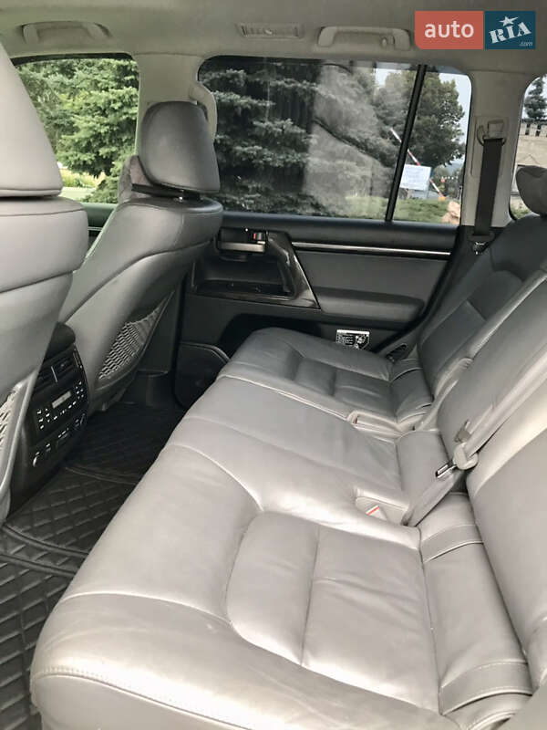 Внедорожник / Кроссовер Toyota Land Cruiser 2008 в Днепре