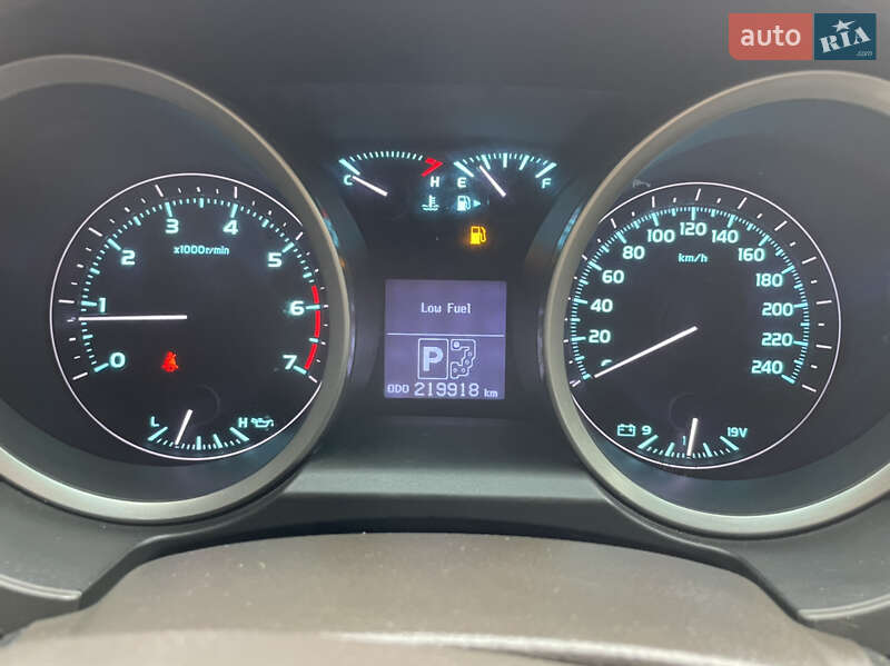 Внедорожник / Кроссовер Toyota Land Cruiser 2008 в Тернополе