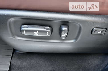 Внедорожник / Кроссовер Toyota Land Cruiser 2019 в 