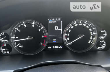 Внедорожник / Кроссовер Toyota Land Cruiser 2019 в 