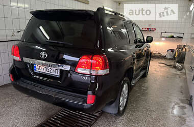 Внедорожник / Кроссовер Toyota Land Cruiser 2011 в Ужгороде