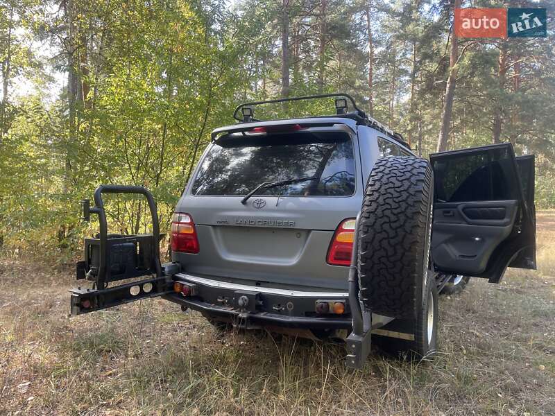 Позашляховик / Кросовер Toyota Land Cruiser 1998 в Києві