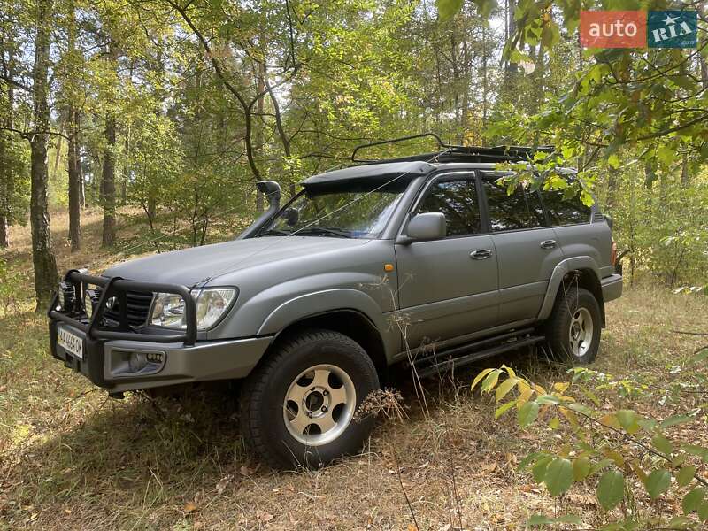 Позашляховик / Кросовер Toyota Land Cruiser 1998 в Києві