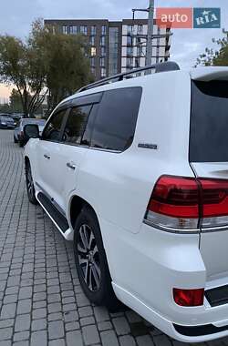 Внедорожник / Кроссовер Toyota Land Cruiser 2019 в Львове