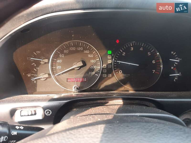 Внедорожник / Кроссовер Toyota Land Cruiser 2003 в Тернополе