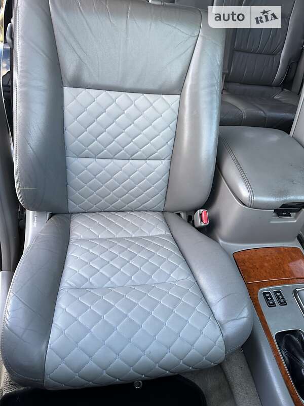 Внедорожник / Кроссовер Toyota Land Cruiser 2003 в Ровно фото 15 Внедорожник / Кроссовер Toyota Land Cruiser 2003 в Ровно