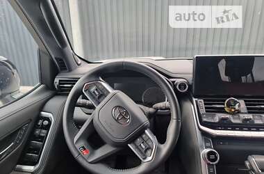 Внедорожник / Кроссовер Toyota Land Cruiser 2022 в 