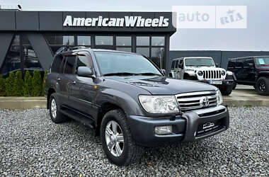 Внедорожник / Кроссовер Toyota Land Cruiser 2006 в Черновцах