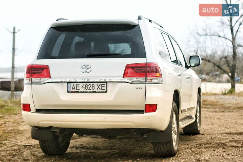 Внедорожник / Кроссовер Toyota Land Cruiser 2019 в Днепре