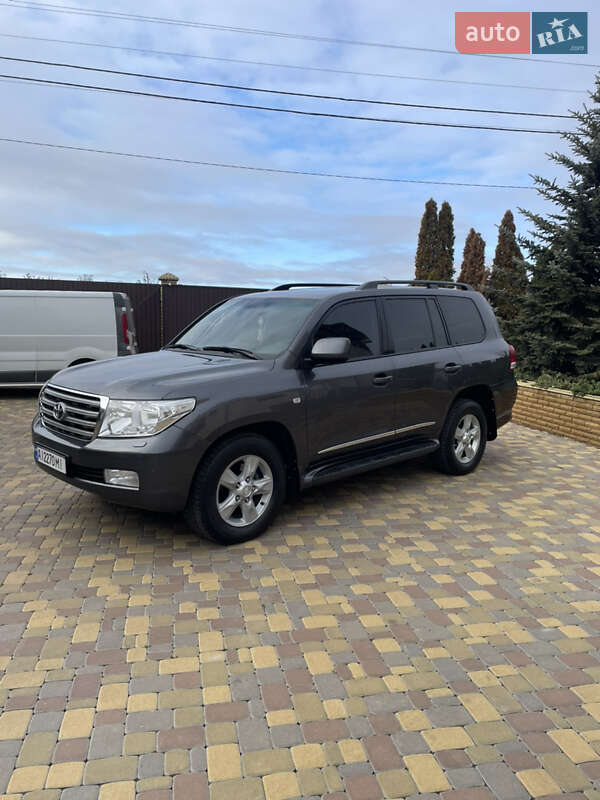 Toyota Land Cruiser 2008