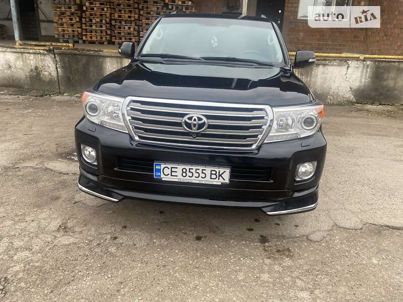 Внедорожник / Кроссовер Toyota Land Cruiser 2014 в Черновцах