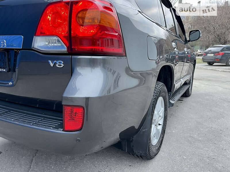 Внедорожник / Кроссовер Toyota Land Cruiser 2012 в Каменском фото 9 Внедорожник / Кроссовер Toyota Land Cruiser 2012 в Каменском