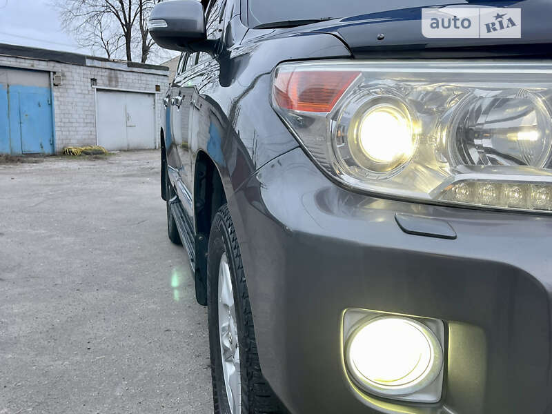 Внедорожник / Кроссовер Toyota Land Cruiser 2012 в Каменском фото 15 Внедорожник / Кроссовер Toyota Land Cruiser 2012 в Каменском