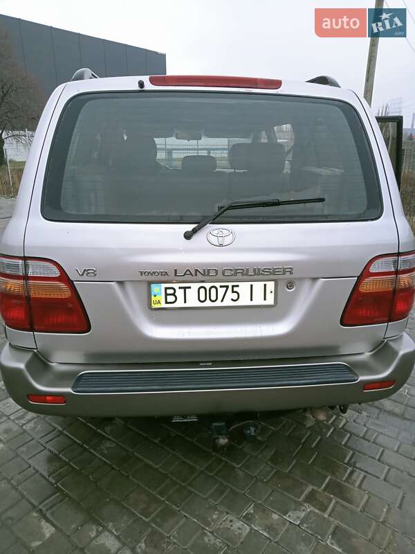 Внедорожник / Кроссовер Toyota Land Cruiser 2000 в Херсоне