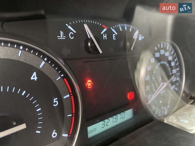 Позашляховик / Кросовер Toyota Land Cruiser 2008 в Києві фото 6 Позашляховик / Кросовер Toyota Land Cruiser 2008 в Києві
