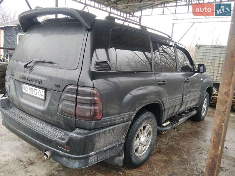 Внедорожник / Кроссовер Toyota Land Cruiser 1999 в Харькове