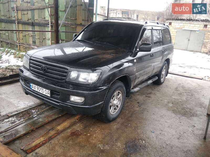Внедорожник / Кроссовер Toyota Land Cruiser 1999 в Харькове