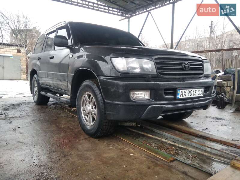 Внедорожник / Кроссовер Toyota Land Cruiser 1999 в Харькове