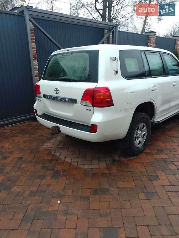 Внедорожник / Кроссовер Toyota Land Cruiser 2014 в Киеве