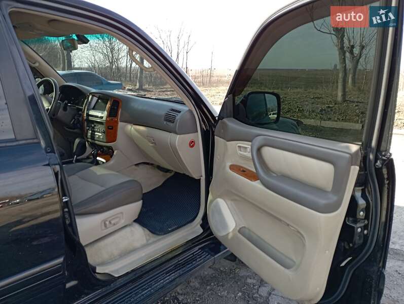 Позашляховик / Кросовер Toyota Land Cruiser 2002 в Одесі