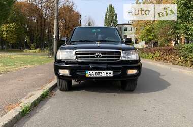 Внедорожник / Кроссовер Toyota Land Cruiser 1999 в Киеве