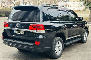 Внедорожник / Кроссовер Toyota Land Cruiser 2016 в Каменском