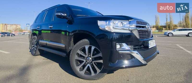 Внедорожник / Кроссовер Toyota Land Cruiser 2014 в Кривом Роге