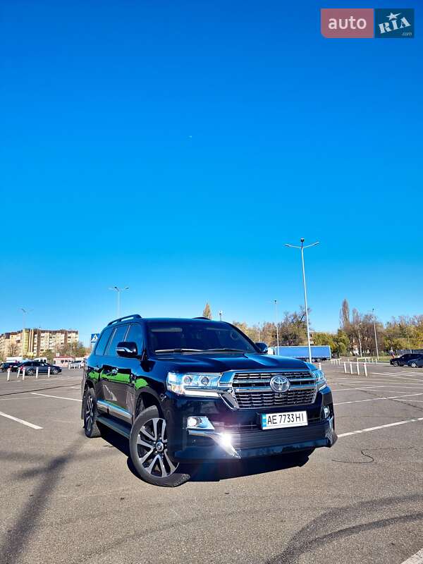Внедорожник / Кроссовер Toyota Land Cruiser 2014 в Кривом Роге