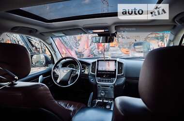 Внедорожник / Кроссовер Toyota Land Cruiser 2016 в Калиновке