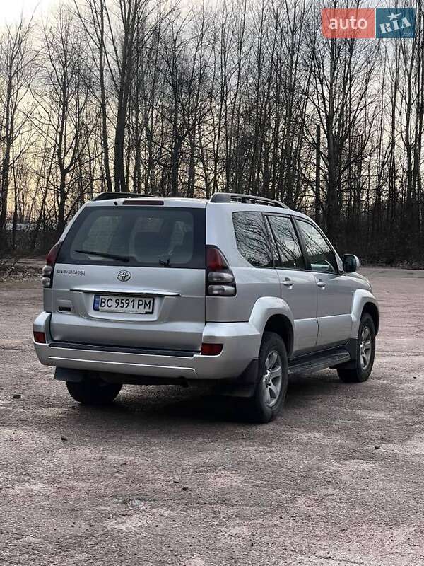 Позашляховик / Кросовер Toyota Land Cruiser 2008 в Бердичеві