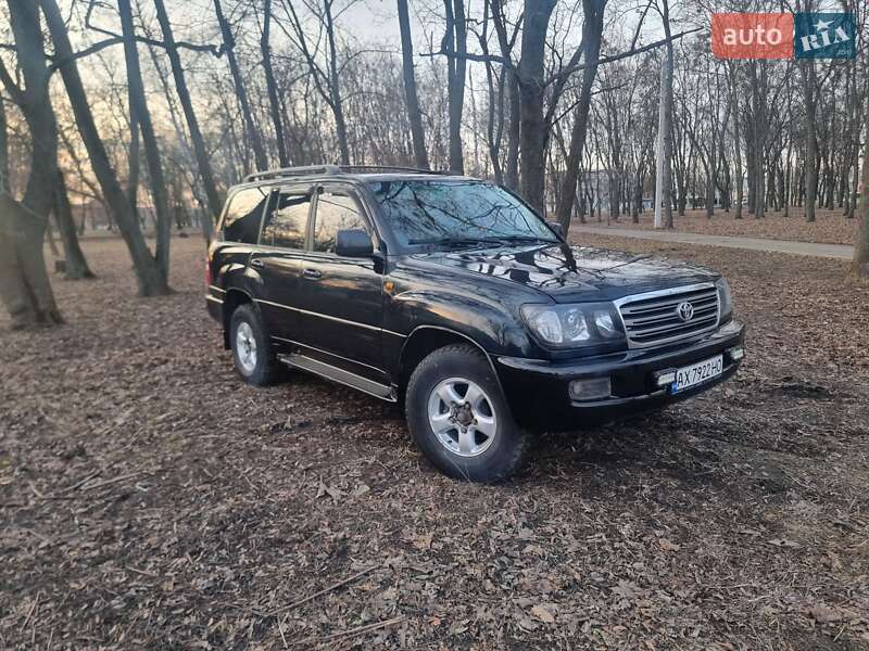 Внедорожник / Кроссовер Toyota Land Cruiser 1998 в Харькове