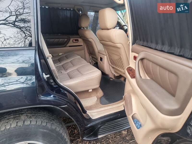 Внедорожник / Кроссовер Toyota Land Cruiser 1998 в Харькове