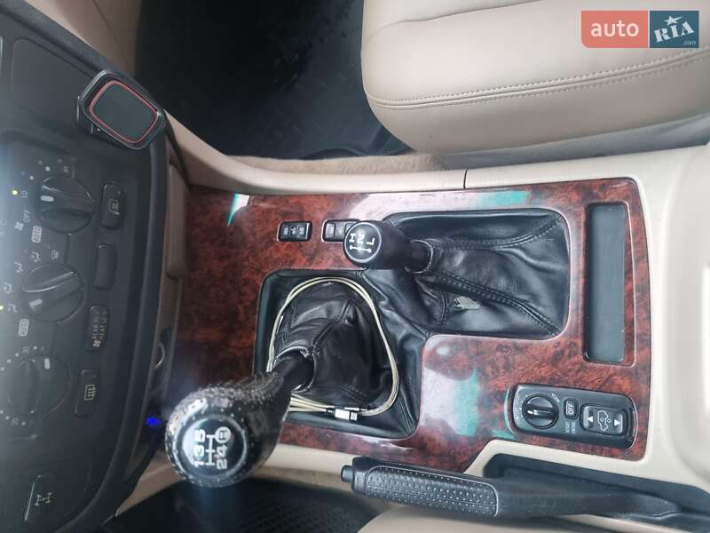 Внедорожник / Кроссовер Toyota Land Cruiser 1998 в Харькове